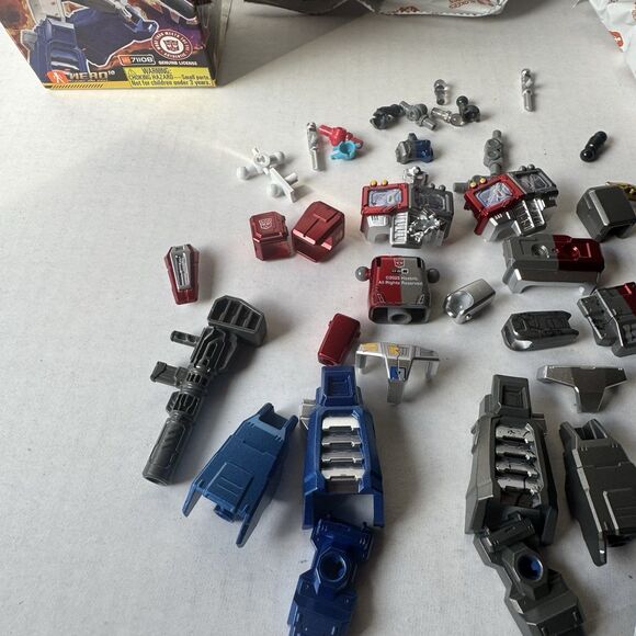 Transformers Blokees Galaxy Version 8 Hidden Style Optimus Prime - Picture 2 of 10